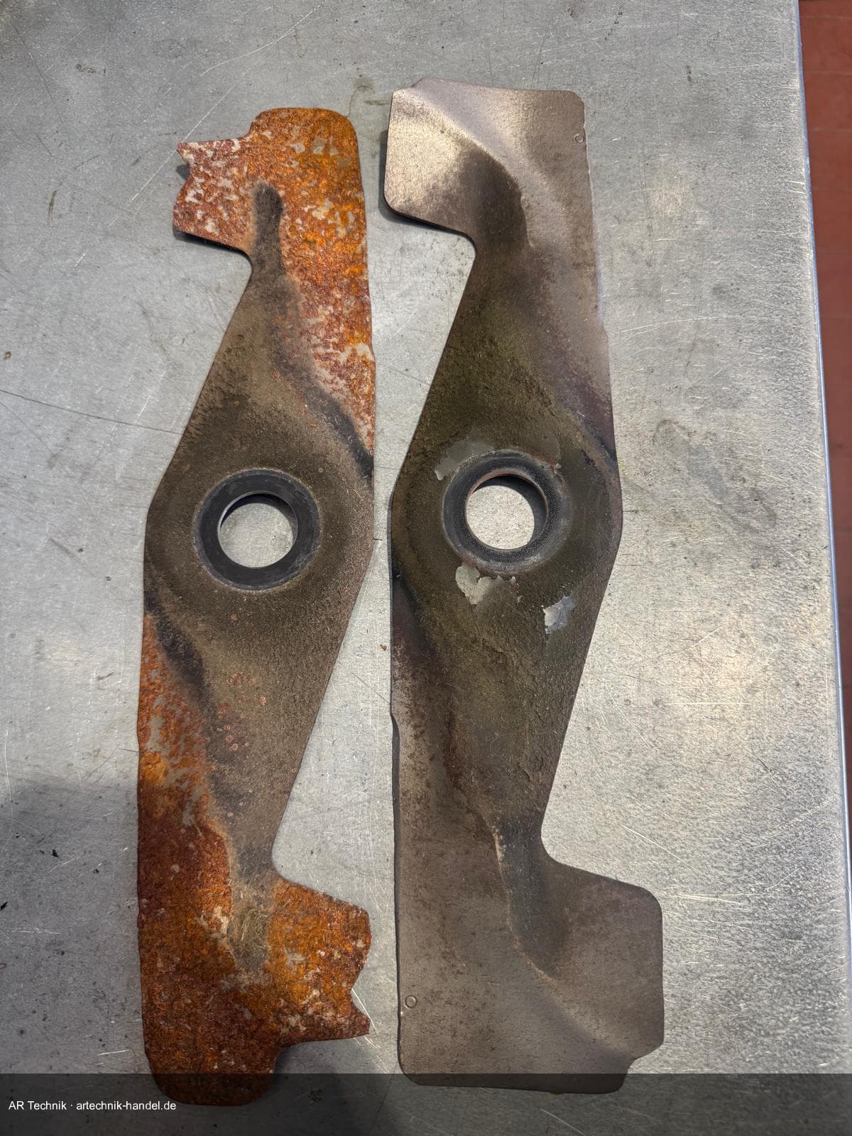 Rasenmähermesser wechseln